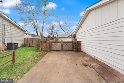 200 Williamsburg Road, Sterling, VA 20164 - Photo 47