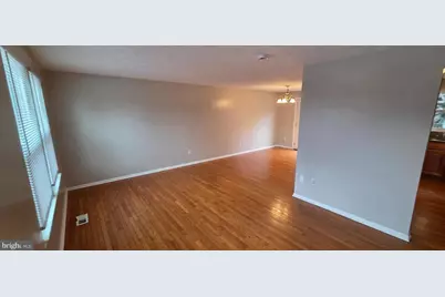 223 Laura Anne Court, Sterling, VA 20164 - Photo 5