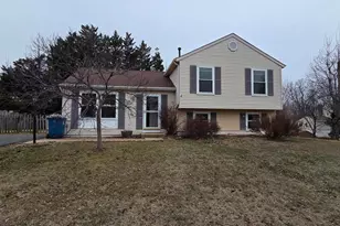 223 Laura Anne Ct, Sterling, VA 20164 - Photo 1