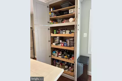 19 Carousel Court, Sterling, VA 20164 - Photo 9