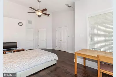 25813 Mews Terrace, Chantilly, VA 20152 - Photo 19