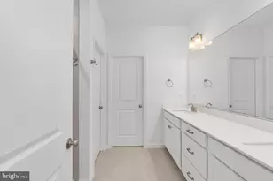 20867 Murry Fls Ter, Ashburn, VA 20147 - Photo 23