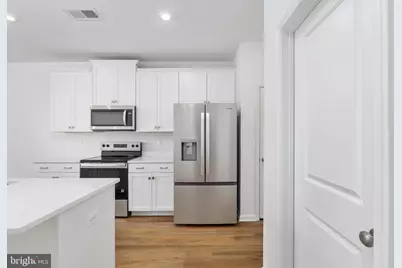 20867 Murry Falls Terrace #195, Ashburn, VA 20147 - Photo 9