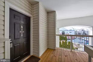 22725 Thimbleberry Sq, Brambleton, VA 20148 - Photo 23