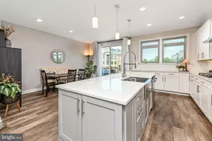 1612 Rocky Shale Terrace SE, Leesburg, VA 20175 - Photo 7