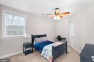 43837 Riverpoint Dr, Leesburg, VA 20176 - Photo 23