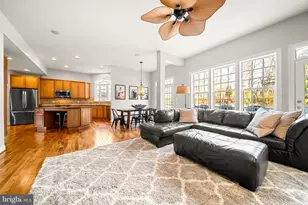 43837 Riverpoint Dr, Leesburg, VA 20176 - Photo 13