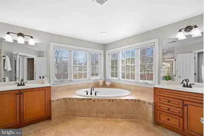 43837 Riverpoint Drive, Leesburg, VA 20176 - Photo 19