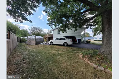 101 S Harrison Road, Sterling, VA 20164 - Photo 5