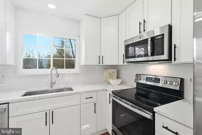 613 Brian Thomas Court SE, Leesburg, VA 20175 - Photo 21