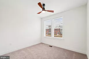 19820 Lavender Dust Sq, Ashburn, VA 20147 - Photo 23