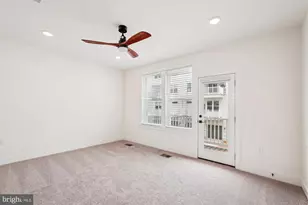 19820 Lavender Dust Sq, Ashburn, VA 20147 - Photo 13