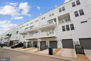 19820 Lavender Dust Sq, Ashburn, VA 20147 - Photo 31