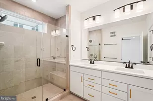 19820 Lavender Dust Sq, Ashburn, VA 20147 - Photo 19