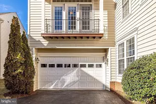 40440 Milford Dr, Broadlands, VA 20148 - Photo 3