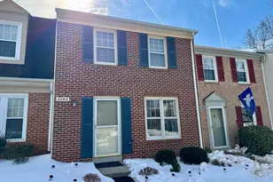 22319 Mayfield Sq, Sterling, VA 20164 - Photo 1