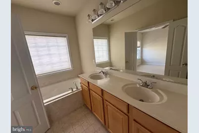 42474 Magellan Square, Brambleton, VA 20148 - Photo 23