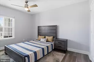 20332 Beechwood Terrace, Ashburn, VA 20147 - Photo 15