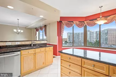 19355 Cypress Ridge Terrace #406, Leesburg, VA 20176 - Photo 15