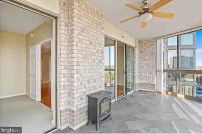 19355 Cypress Ridge Terrace #406, Leesburg, VA 20176 - Photo 9