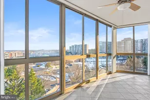 19355 Cypress Ridge Terrace, Leesburg, VA 20176 - Photo 1