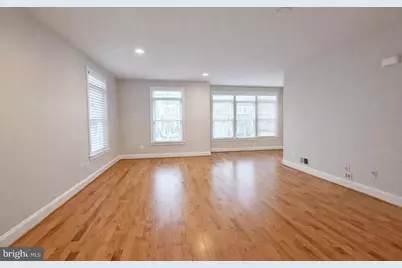 44707 Plympton Square, Ashburn, VA 20147 - Photo 5