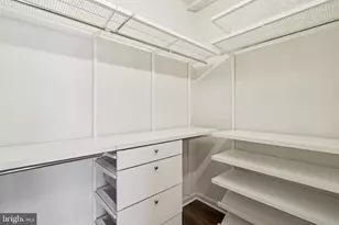 19355 Cypress Ridge Terrace, Leesburg, VA 20176 - Photo 33