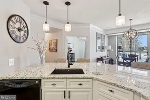 19355 Cypress Ridge Terrace, Leesburg, VA 20176 - Photo 13