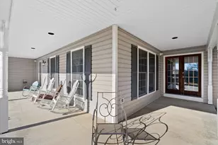 35560 Deer Crossing Ln, Round Hill, VA 20141 - Photo 5