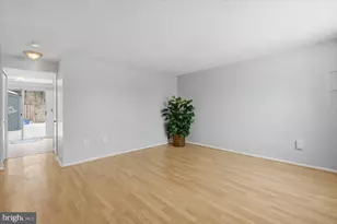 47 Quincy Ct, Sterling, VA 20165 - Photo 5