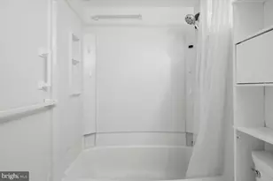 47 Quincy Ct, Sterling, VA 20165 - Photo 21