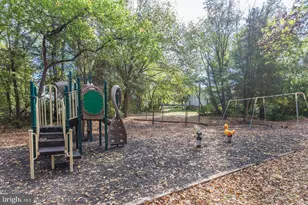 47 Quincy Ct, Sterling, VA 20165 - Photo 31