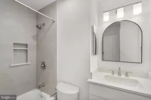 119 E Main St, Purcellville, VA 20132 - Photo 15