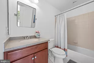 42961 Thornblade Cir, Broadlands, VA 20148 - Photo 27