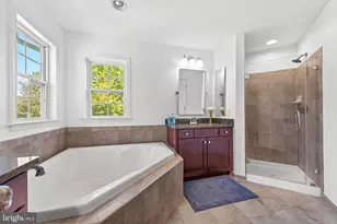 42961 Thornblade Cir, Broadlands, VA 20148 - Photo 25