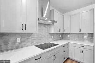 19719 Misty Moss Sq, Ashburn, VA 20147 - Photo 5