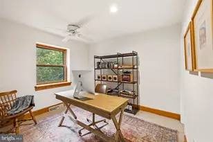 35299 Snickersville Turnpike, Round Hill, VA 20141 - Photo 15