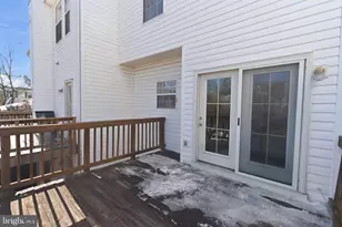 21946 Thompson Square, Sterling, VA 20166 - Photo 23