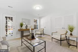 21946 Thompson Square, Sterling, VA 20166 - Photo 3