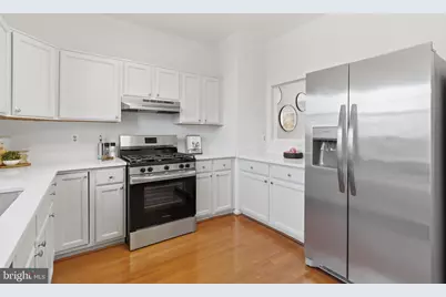 21946 Thompson Square, Sterling, VA 20166 - Photo 9