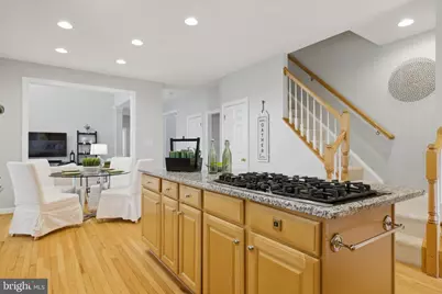 22475 Forest Manor Drive, Ashburn, VA 20148 - Photo 17