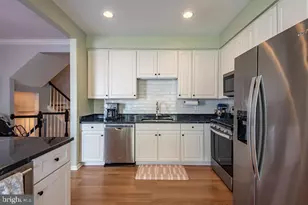 43287 Chokeberry Square, Ashburn, VA 20147 - Photo 3