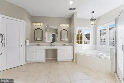 19219 Burnt Bridge Drive, Leesburg, VA 20176 - Photo 51