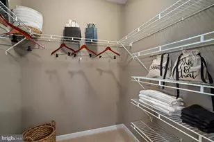 42389 Willow Creek Way, Brambleton, VA 20148 - Photo 35