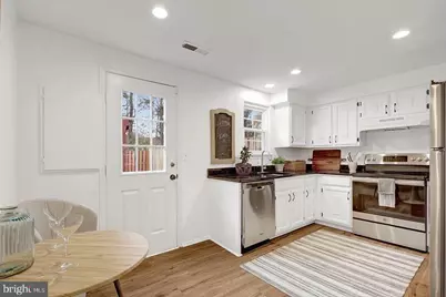 37 Alden Court, Sterling, VA 20165 - Photo 17