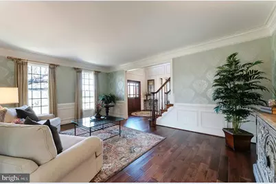 19746 Willowdale Place, Ashburn, VA 20147 - Photo 7