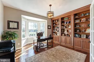 19746 Willowdale Pl, Ashburn, VA 20147 - Photo 31