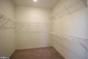 45942 Raven Ter, Sterling, VA 20165 - Photo 17