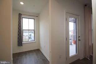 45942 Raven Ter, Sterling, VA 20165 - Photo 7