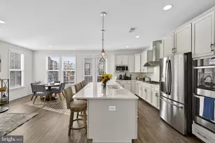 23043 Sullivans Cove Sq, Brambleton, VA 20148 - Photo 29